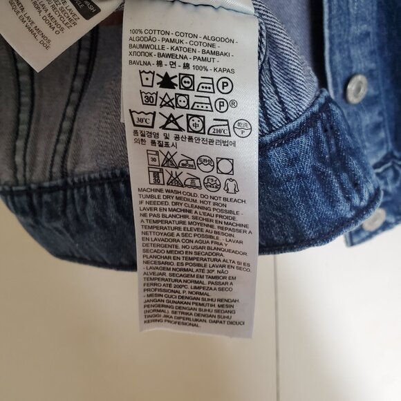 Levi's XS Denim Vest - Picture 10 of 10